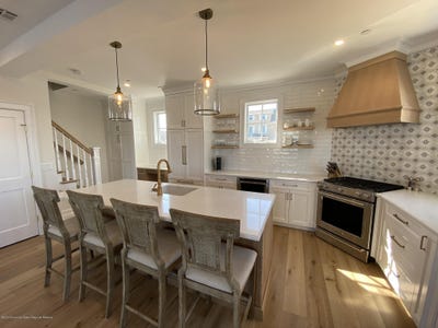 /international/us/410-lake-avenue-bay-head-nj-110108446735/