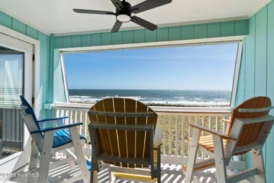 /international/us/918-carolina-beach-avenue-n-carolina-beach-nc-110110228490/