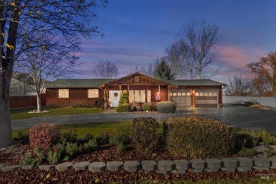 /international/us/405-fruitland-avenue-n-buhl-id-110104201323/