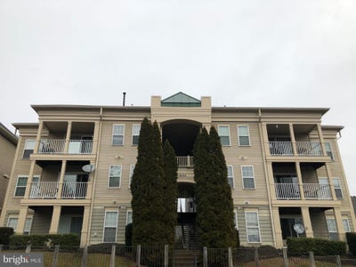 /international/us/1055-gardenview-loop-woodbridge-va-110106960890/