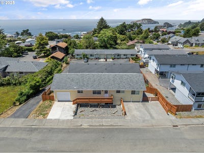 /international/us/749-1st-st-brookings-or-110100504832/