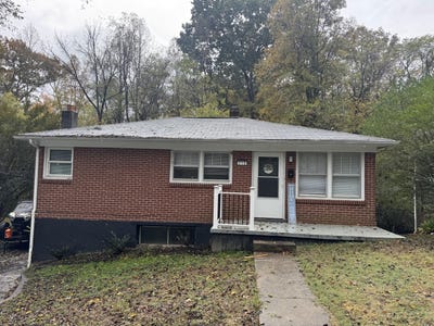 /international/us/210-forestlawn-dr-danville-va-110103272214/