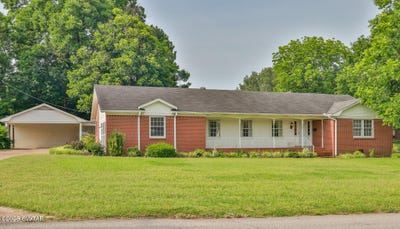 /international/us/103-w-main-street-greenfield-tn-110100128004/