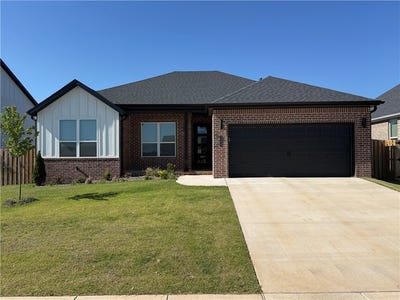 /international/us/1808-edwards-street-pea-ridge-ar-110108022753/
