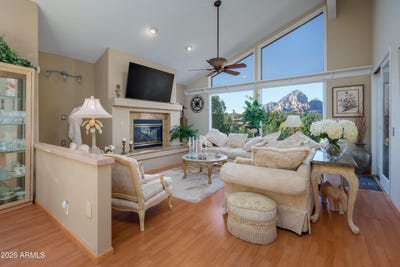 /international/us/26-courtney-circle-sedona-az-110108152682/