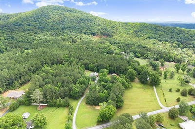 /international/us/577-everett-springs-road-sw-calhoun-ga-110108445540/