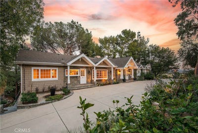 /international/us/22757-plummer-street-chatsworth-ca-110098269111/