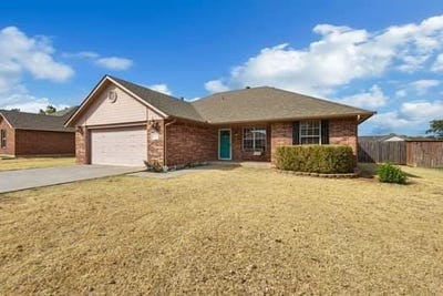 /international/us/563-adams-avenue-piedmont-ok-110119988979/