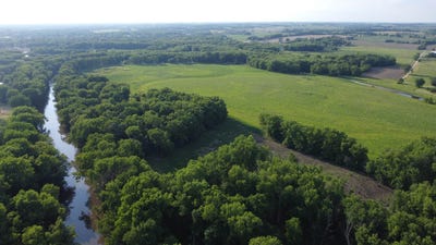 /international/us/structo-road-freeport-il-110108618071/