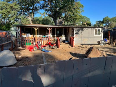/international/us/3419-green-avenue-clearlake-ca-110085258416/