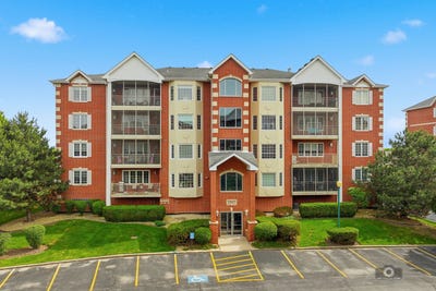 /international/us/7927-trinity-circle-tinley-park-il-110108385685/