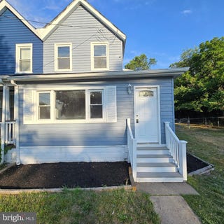 /international/us/433-e-maple-avenue-lindenwold-nj-110109159253/