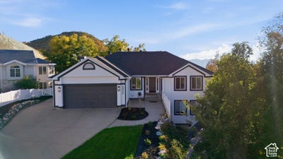 /international/us/3936-huntington-cir-bountiful-ut-110120064051/