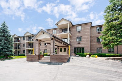 /international/us/530-n-silverbrook-dr-west-bend-wi-110100025786/?lang=zh-tw