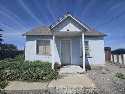 /international/us/127-siskiyou-street-tulelake-ca-110101342325/