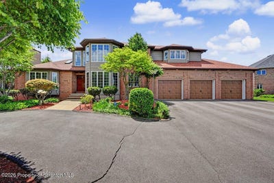 /international/us/602-hampton-road-south-abington-twp-pa-110109142530/