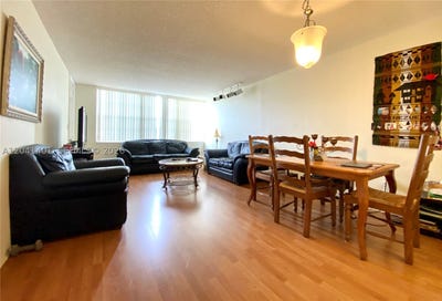 /international/us/1300-saint-charles-pl-pembroke-pines-fl-110108987589/