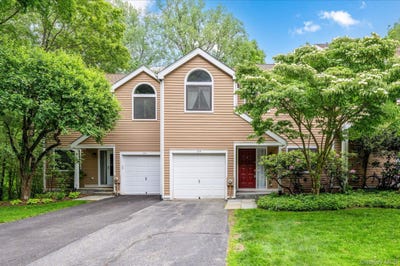 /international/us/134-bayberry-close-chappaqua-ny-110108691290/