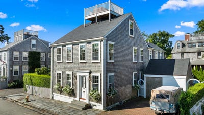 /international/us/55-orange-street-nantucket-ma-110101001051/