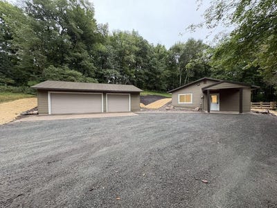 /international/us/1880-60th-avenue-osceola-wi-110110281381/