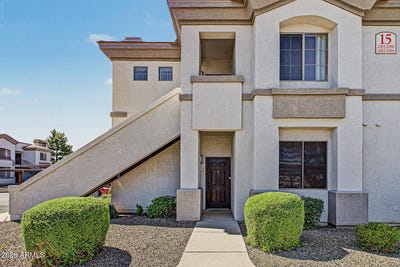 /international/us/1941-s-pierpont-drive-mesa-az-110120457901/