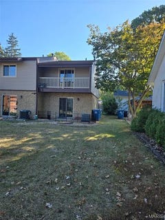 /international/us/1503-poplar-street-highland-il-110120550178/