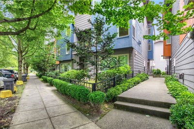 /international/us/8542-n-central-st-portland-or-110108695323/