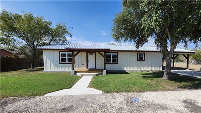 /international/us/305-e-soyars-avenue-orange-grove-tx-110102201391/