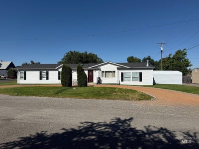 /international/us/299-s-lincoln-st-glenns-ferry-id-110100068113/