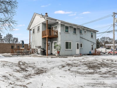 /international/us/3-e-main-street-cary-il-110107162092/