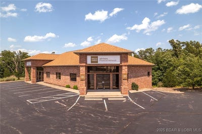 /international/us/162-missouri-boulevard-laurie-mo-110100217055/