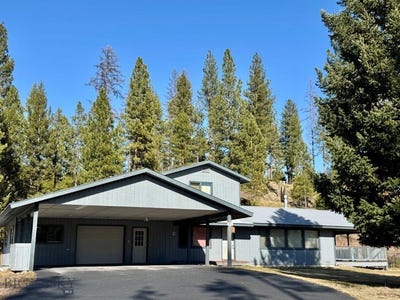 /international/us/400-black-bear-drive-seeley-lake-mt-110097889339/
