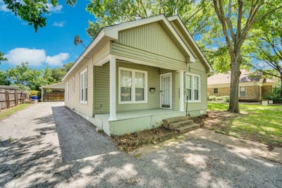 /international/us/1312-park-drive-hillsboro-tx-110108492048/