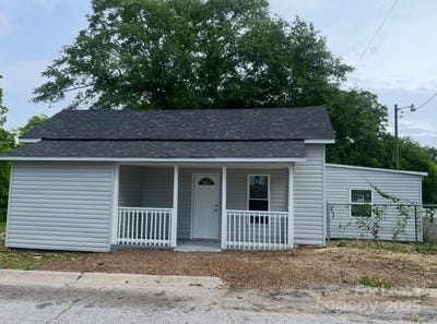 /international/us/39-e-white-street-chester-sc-110104430019/