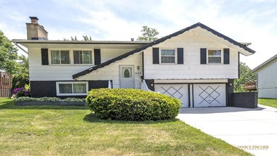 /international/us/1425-concord-lane-schaumburg-il-110108446155/