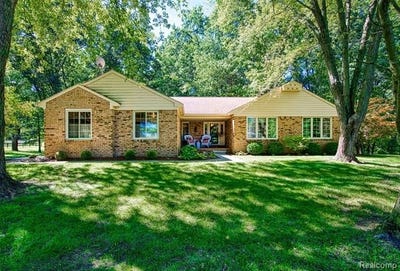 /international/us/6209-raddatz-road-cohoctah-twp-mi-110110168555/
