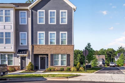 /international/us/106-wesser-street-davidson-nc-110108610064/