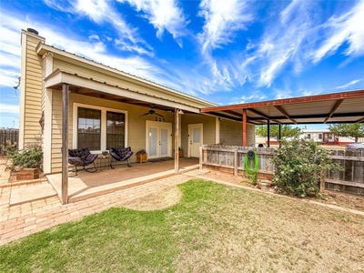 /international/us/304-s-madison-avenue-aspermont-tx-110107889905/