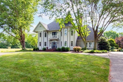 /international/us/9111-woodworth-road-boardman-oh-110092624612/