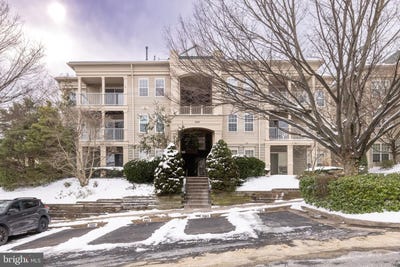 /international/us/1025-gardenview-loop-301-woodbridge-va-110107313458/