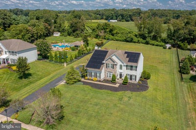 /international/us/213-dillons-lane-mullica-hill-nj-110098848423/?lang=en