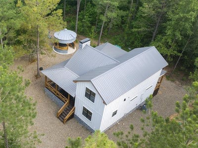 /international/us/32-campfire-court-broken-bow-ok-110097763467/