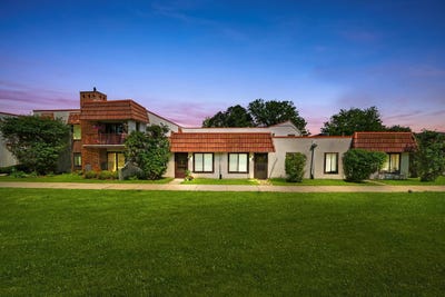 /international/us/743-e-fullerton-avenue-glendale-heights-il-110106931083/