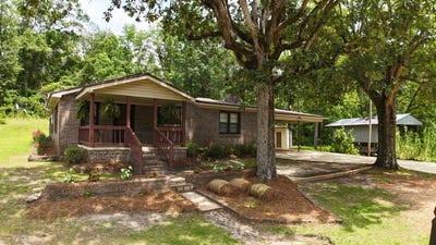 /international/us/12866-highway-43-grove-hill-al-110100248072/