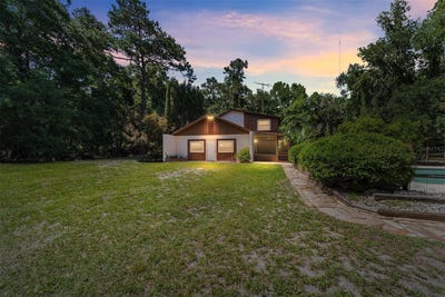 /international/us/13207-sw-williston-road-micanopy-fl-110099602940/