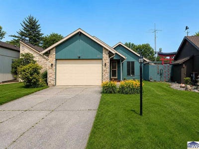 /international/us/1169-e-garden-drive-terre-haute-in-110108932000/