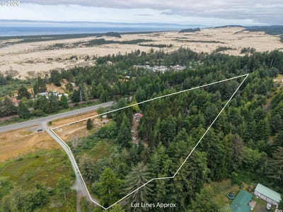 /international/us/94845-wind-song-ln-northbend-or-110100623713/