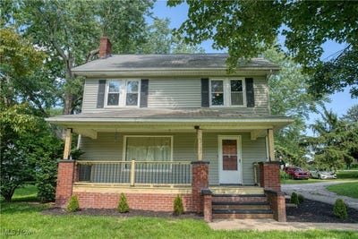 /international/us/2161-canton-road-akron-oh-110100799266/