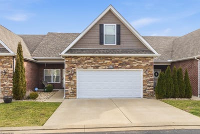 /international/us/512-persimmon-lane-bridgeport-wv-110104930788/