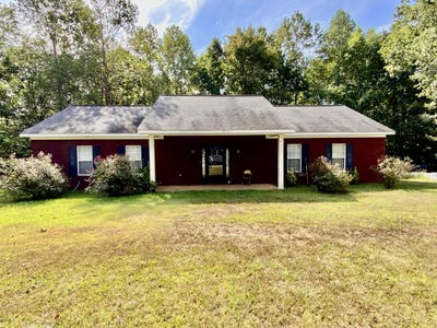 /international/us/151-county-road-409-falkner-ms-110102143136/